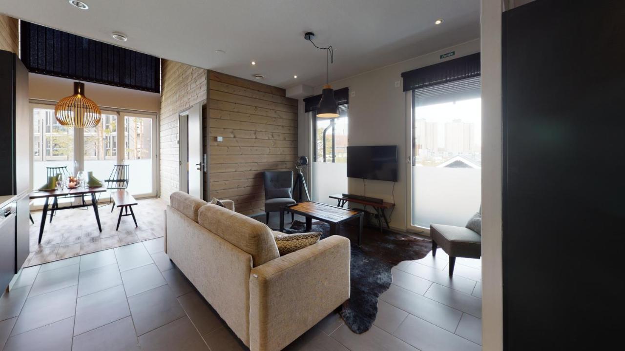 Sandy Kelt - Irish House Apartments Kalajoki Extérieur photo